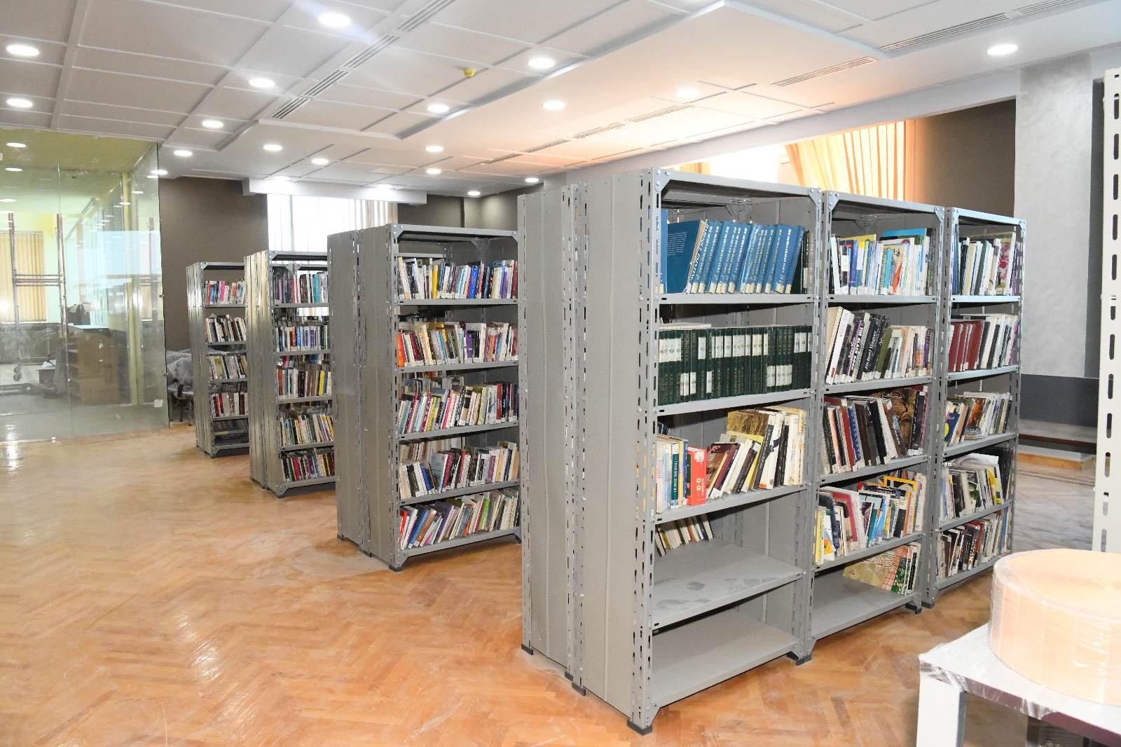مكتبة الكبار